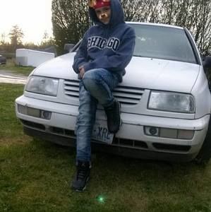 Meet your Posher, Dominic